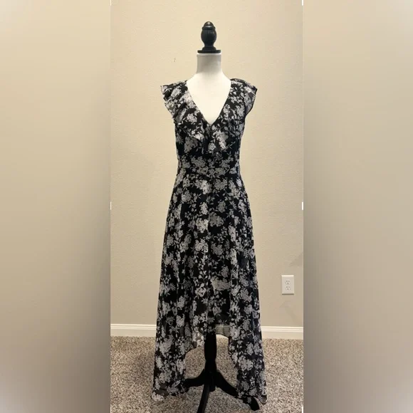 chinese dress ladies NEW Banana Republic Black Deep V-Neck & Back Silk Blend Maxi Dress